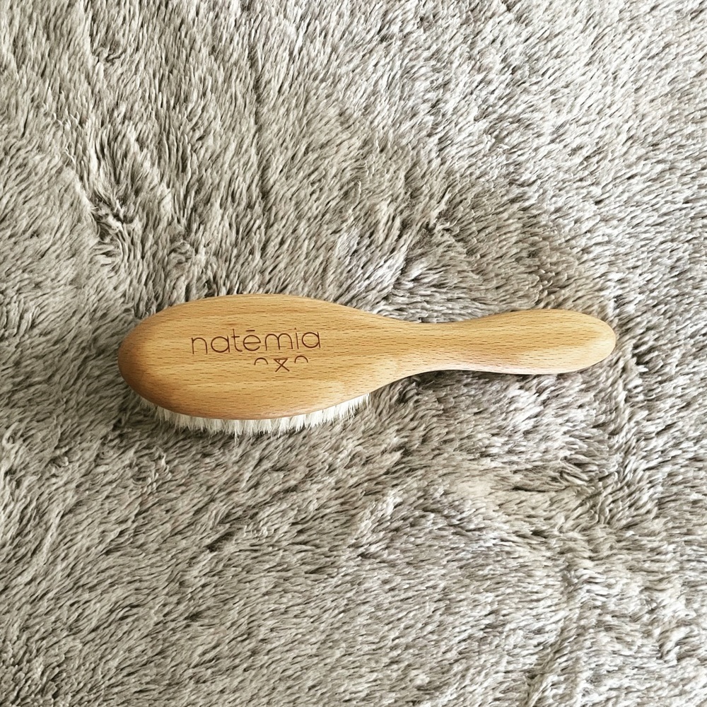Natēmia Soft Brush